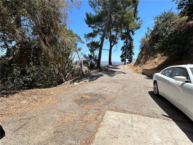 12229 Alta, Sylmar, CA 91342