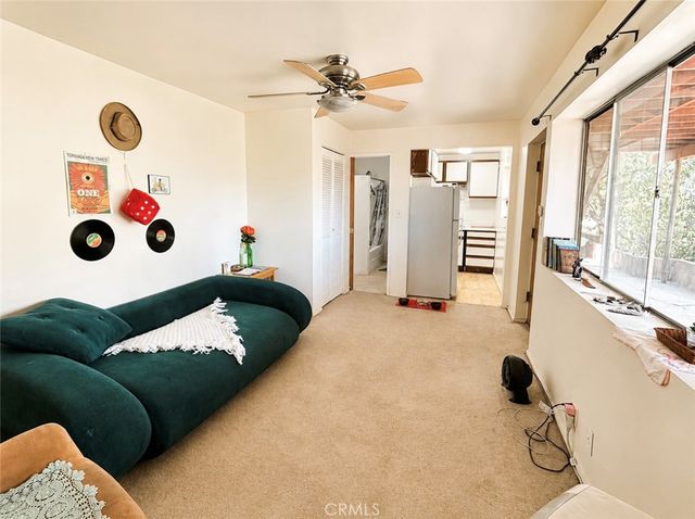 12229 Alta, Sylmar, CA 91342