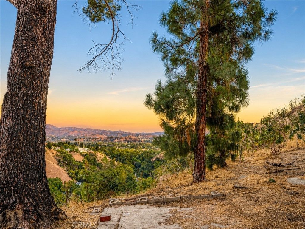 12229 Alta, Sylmar, CA 91342