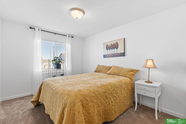 8012 S 200th Street, Gretna, NE 68018