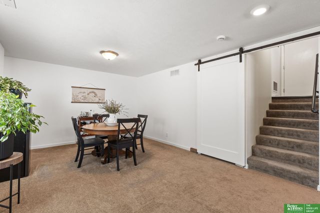 8012 S 200th Street, Gretna, NE 68018