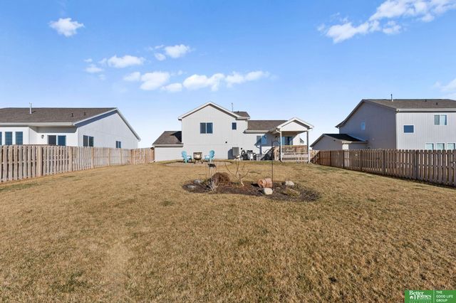 8012 S 200th Street, Gretna, NE 68018