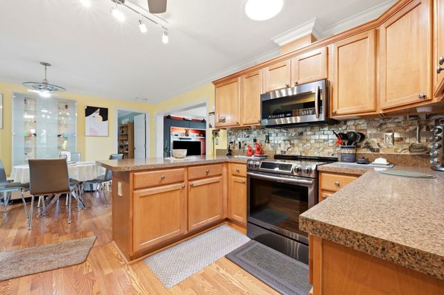 3008 Winnipeg Dr, Little River, SC 29566