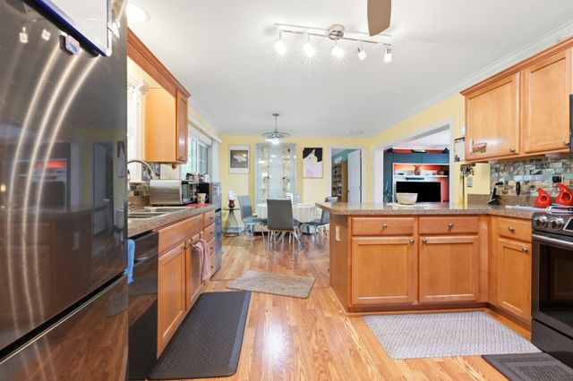 3008 Winnipeg Dr, Little River, SC 29566