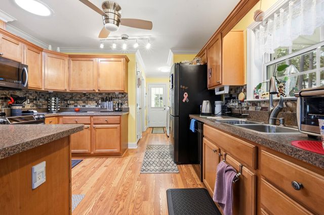 3008 Winnipeg Dr, Little River, SC 29566