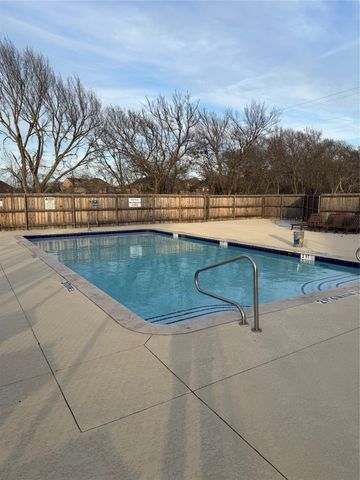 152 Whispering Winds Drive, Gunter, TX 75058