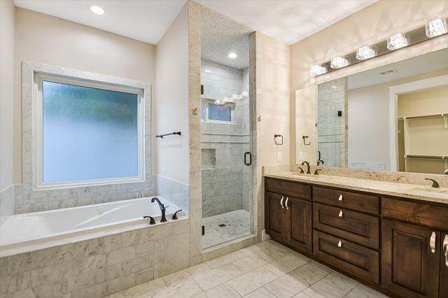 1613 Willow ST, Austin, TX 78702