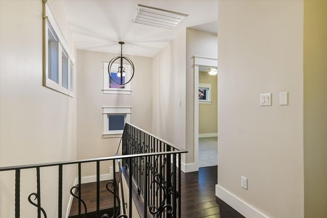 1613 Willow ST, Austin, TX 78702