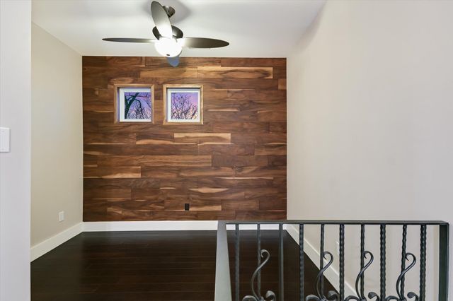 1613 Willow ST, Austin, TX 78702