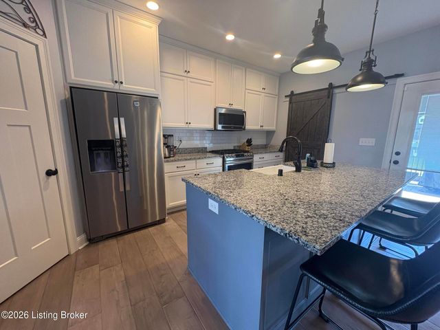 147 Williamsburg Ct, Mt Washington, KY 40047