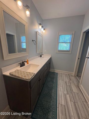 147 Williamsburg Ct, Mt Washington, KY 40047