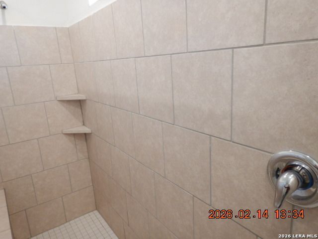 10643 Vinateros Dr, Converse, TX 78109