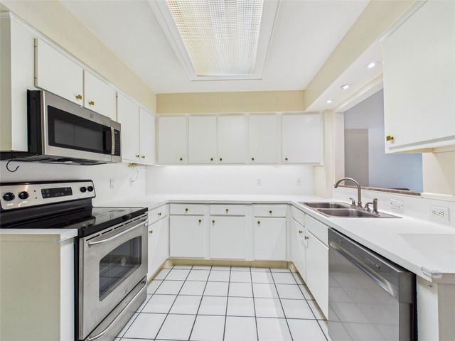 2719 Olympia Drive, Missouri City, TX 77459