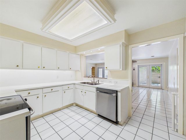2719 Olympia Drive, Missouri City, TX 77459