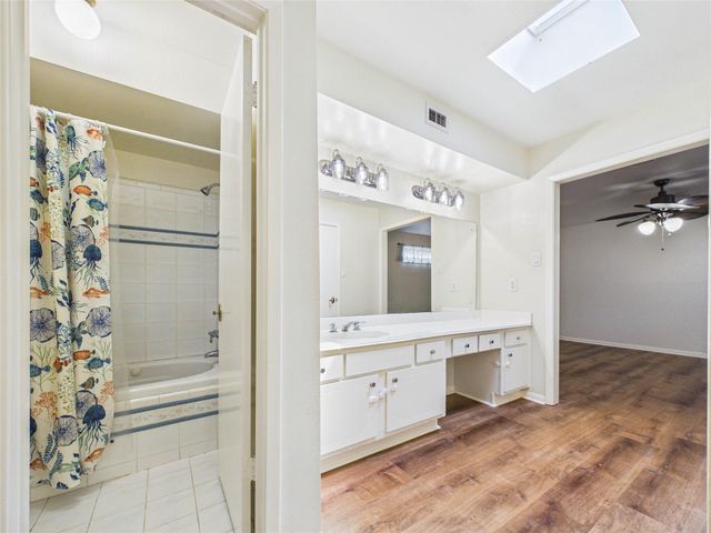 2719 Olympia Drive, Missouri City, TX 77459