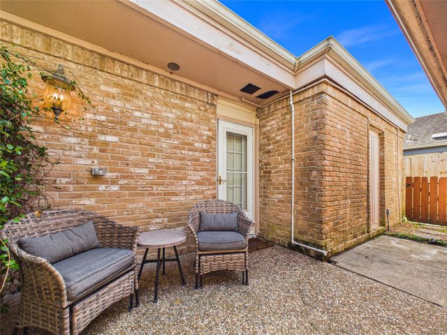 2719 Olympia Drive, Missouri City, TX 77459