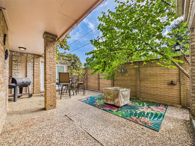 2719 Olympia Drive, Missouri City, TX 77459