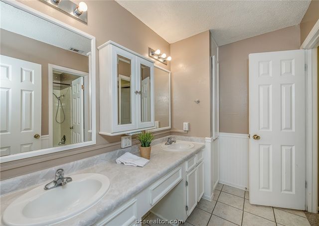 2303 Avon Street, Bryan, TX 77802