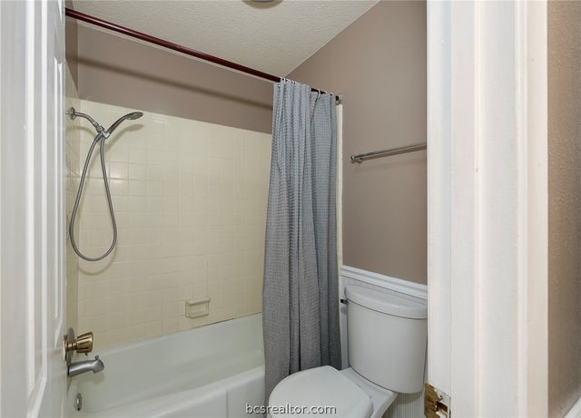 2303 Avon Street, Bryan, TX 77802