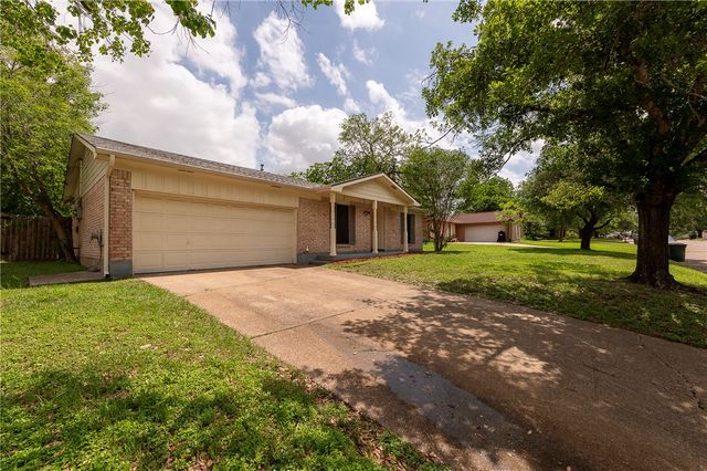 2303 Avon Street, Bryan, TX 77802