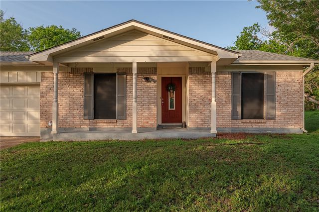 2303 Avon Street, Bryan, TX 77802