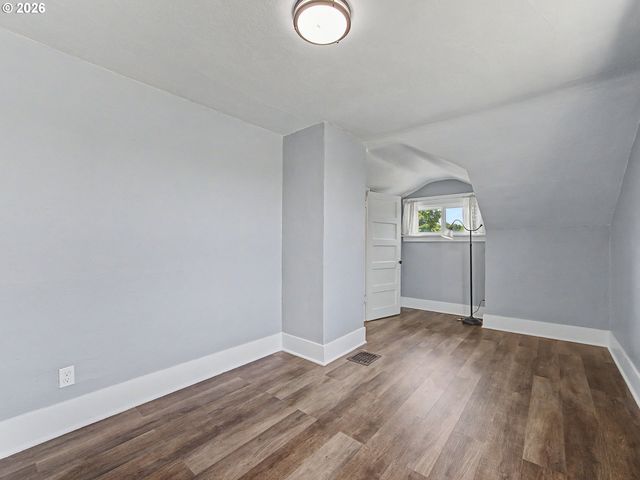5774 Ne GARFIELD Ave, Portland, OR 97211