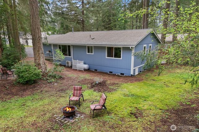 11222 Country Club Place, Anderson Island, WA 98303