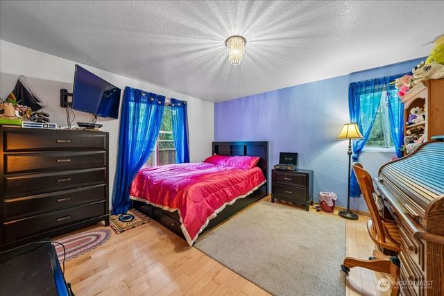 11222 Country Club Place, Anderson Island, WA 98303