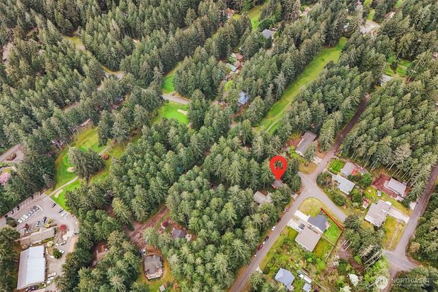 11222 Country Club Place, Anderson Island, WA 98303