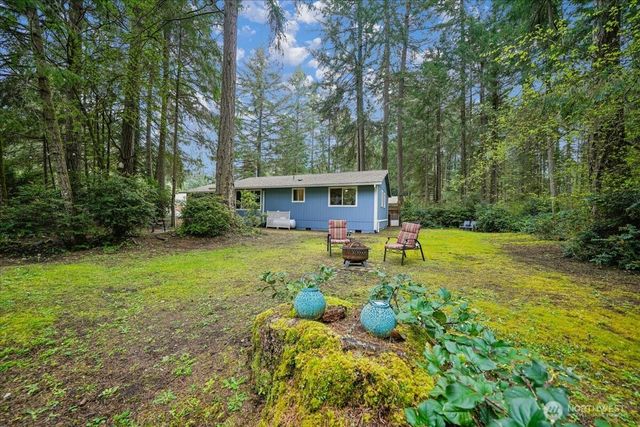 11222 Country Club Place, Anderson Island, WA 98303