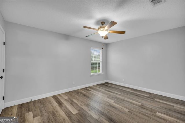 57 Red Rock Court NE, Ludowici, GA 31316