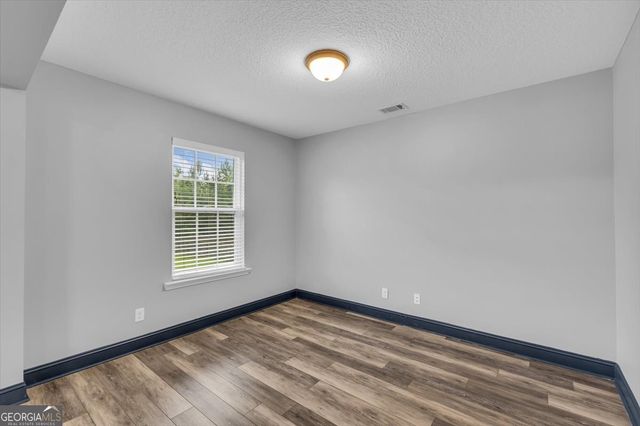 57 Red Rock Court NE, Ludowici, GA 31316