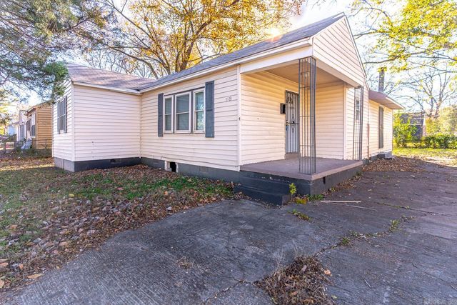 1913 Sula Lane, West Memphis, AR 72301