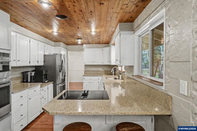 6816 Waconda Rd NE, Salem, OR 97305