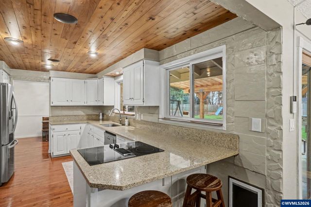 6816 Waconda Rd NE, Salem, OR 97305