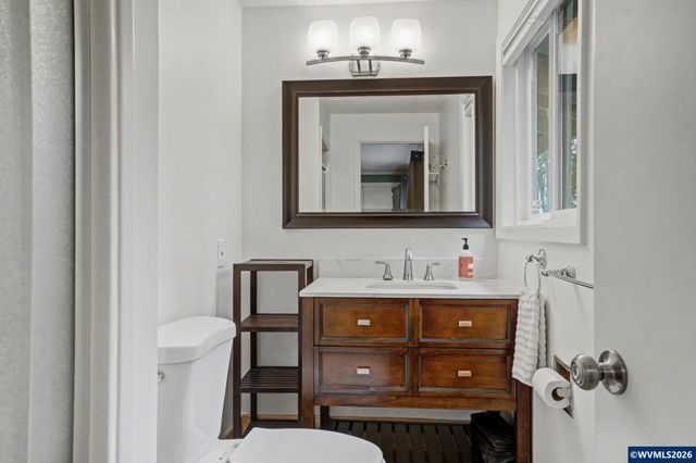 6816 Waconda Rd NE, Salem, OR 97305