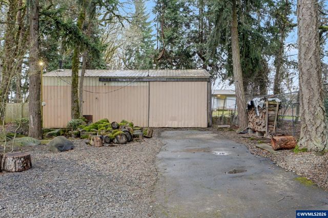6816 Waconda Rd NE, Salem, OR 97305
