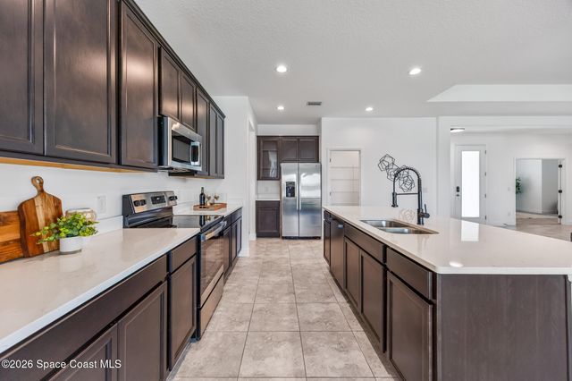 195 Loymer Circle, Merritt Island, FL 32953