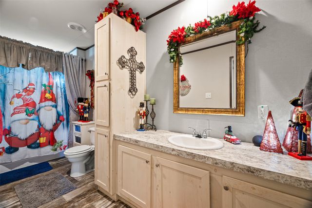 3208 Gregory Court, Granbury, TX 76048
