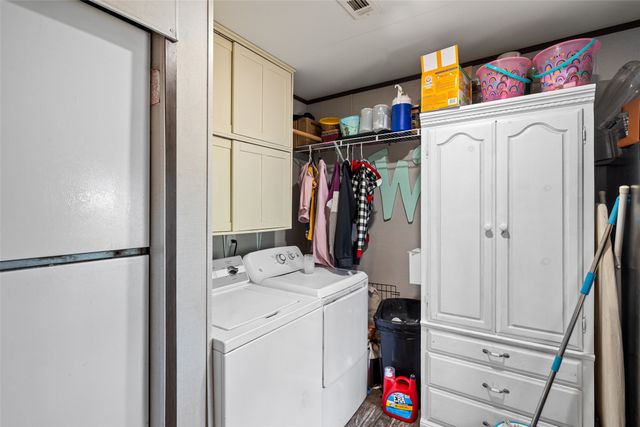 3208 Gregory Court, Granbury, TX 76048