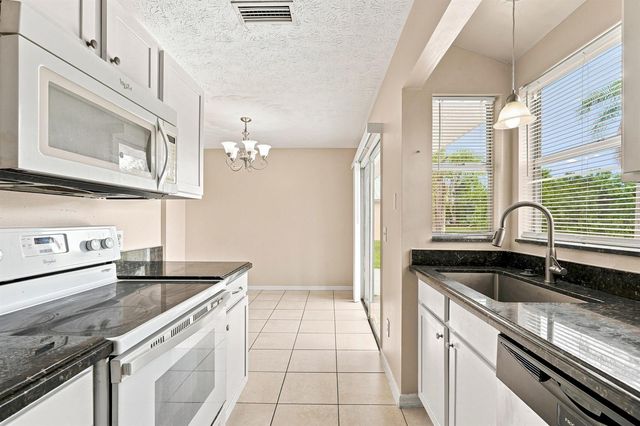 3873 SW Daisy Street, Port St. Lucie, FL 34953