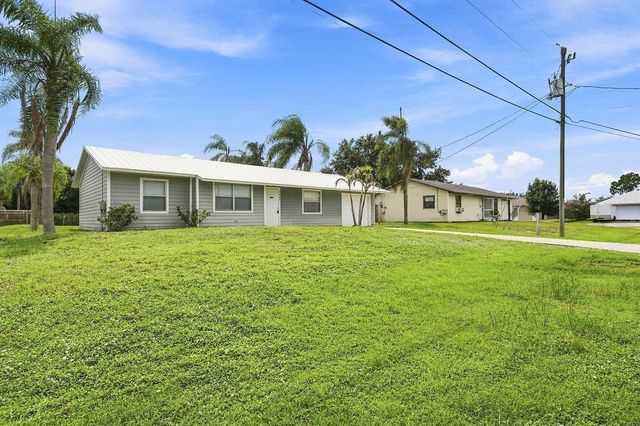 3873 SW Daisy Street, Port St. Lucie, FL 34953