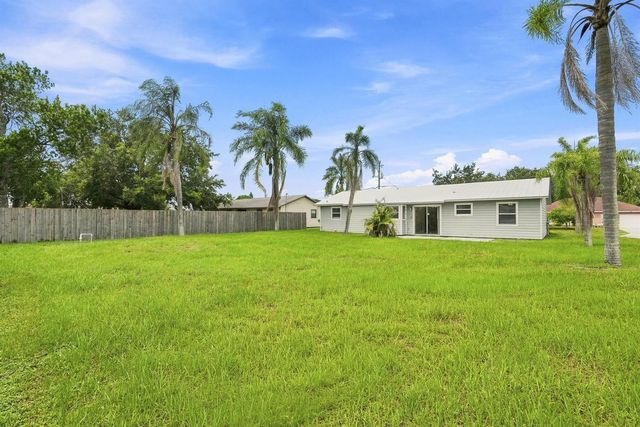 3873 SW Daisy Street, Port St. Lucie, FL 34953