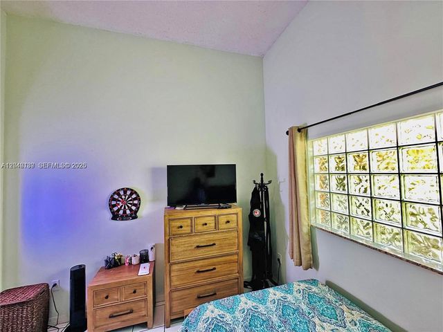 3461 SW 154th Ct, Miami, FL 33185