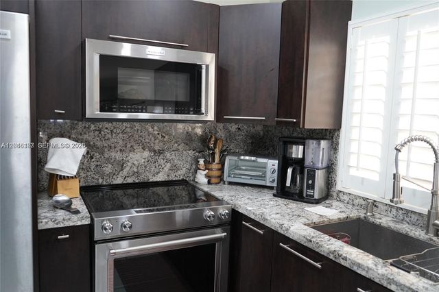 3461 SW 154th Ct, Miami, FL 33185