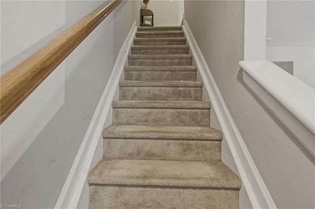 204 Heritage Creek Way, Greensboro, NC 27405