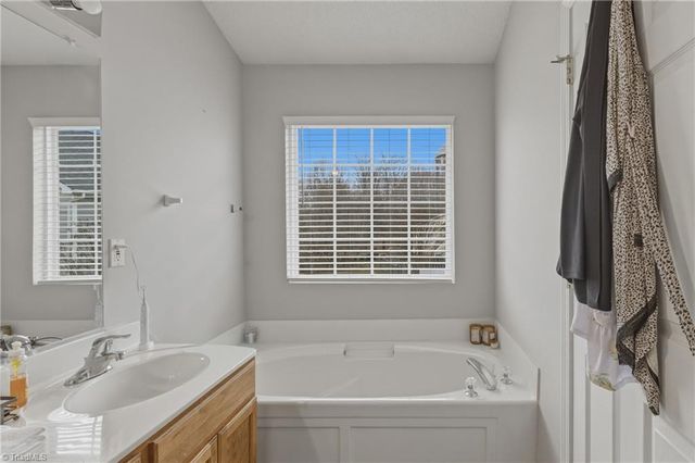 204 Heritage Creek Way, Greensboro, NC 27405