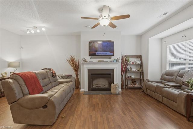 204 Heritage Creek Way, Greensboro, NC 27405