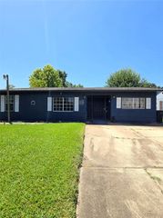 5874 Belneath Street, Houston, TX 77033