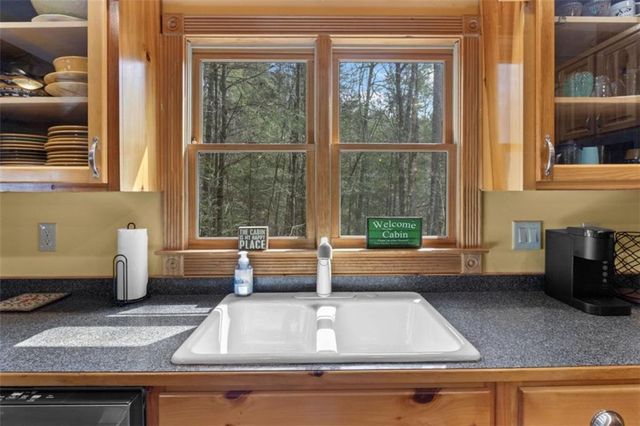 40 Graham Court, Ellijay, GA 30540